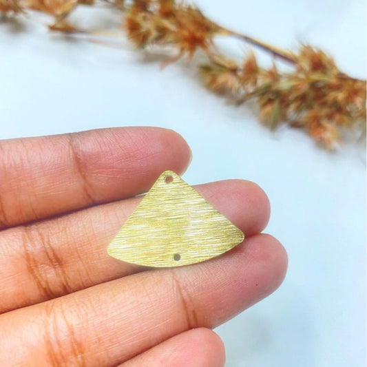 SS 318 Textured Triangle