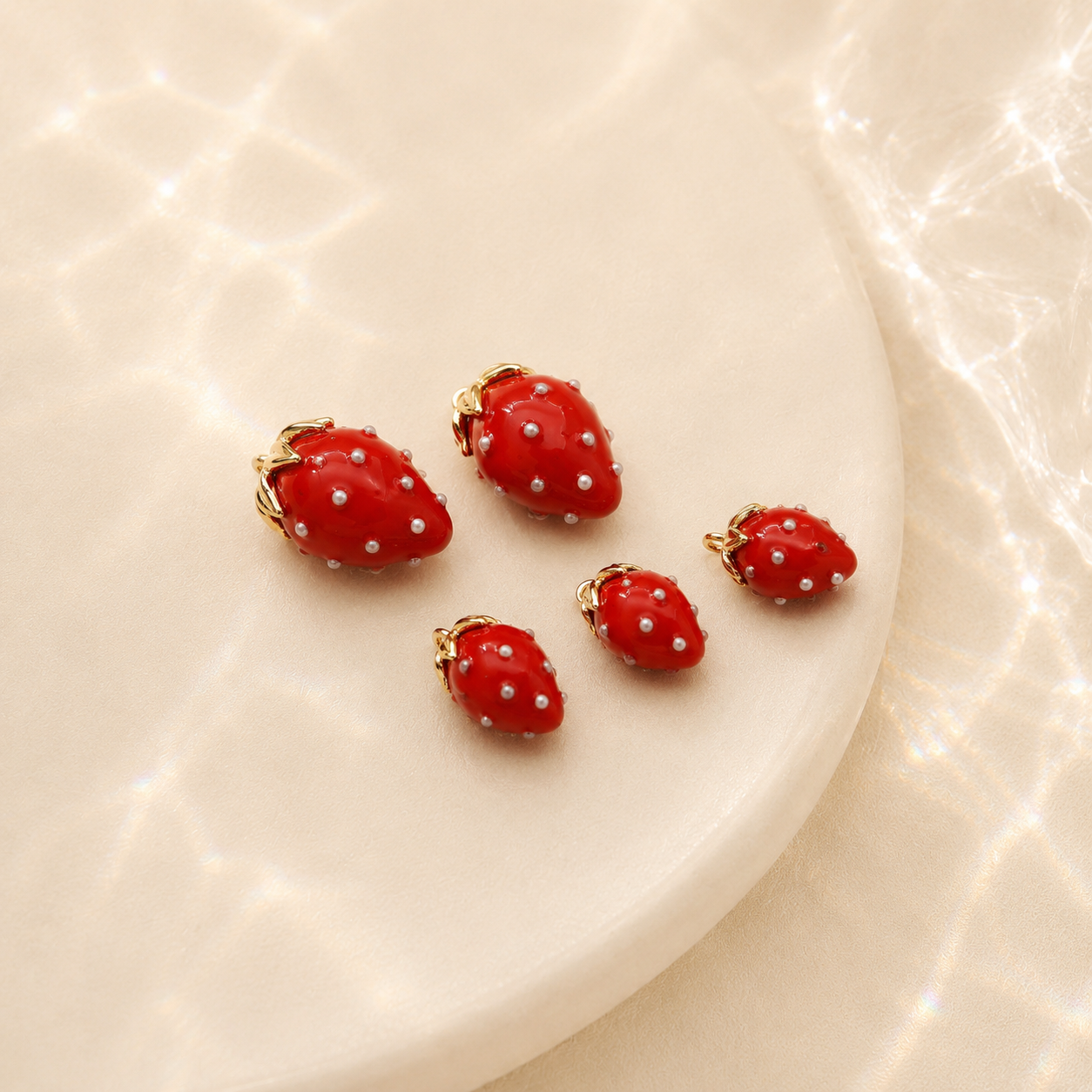 GPC15N Red Strawberry Charm 18k gold plated ( 1 pc ) anti tarnish