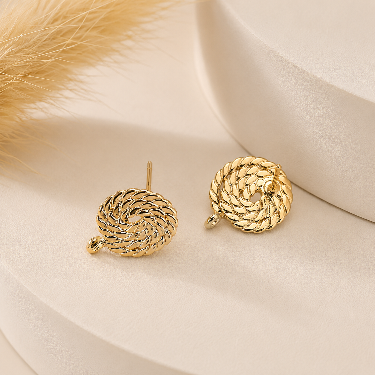 SS 3219 Spiral Stud 18k gold plated( 2 pc ) Anti tarnish