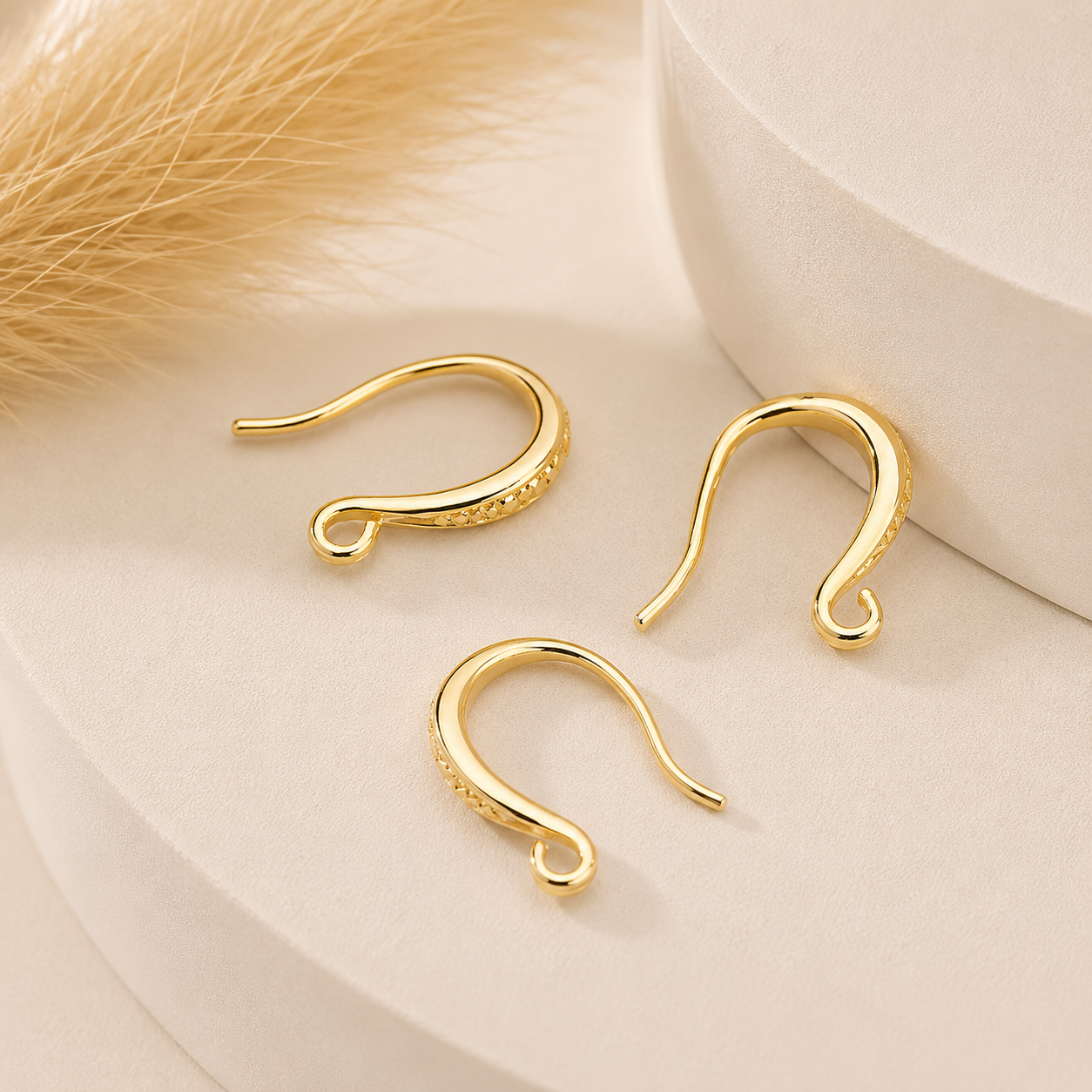 SS 3220 Hook 18k gold plated ( 2 pc ) Anti tarnish
