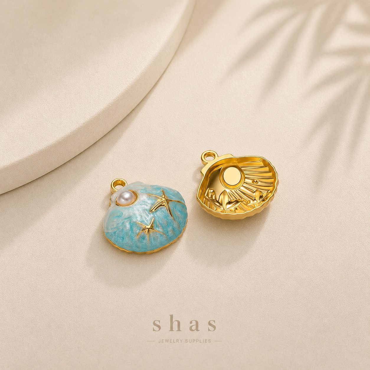 SC17J Shell Ocean charm ( 1 pc ) 18k Gold PVD