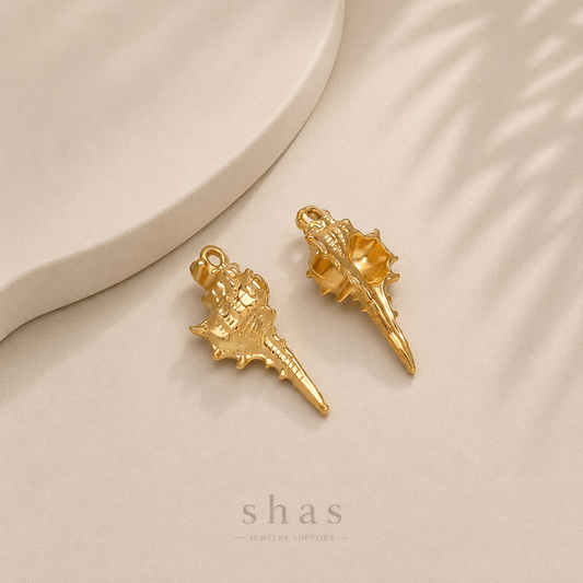 SC17Q Conch charm ( 1 pc ) 18k Gold PVD