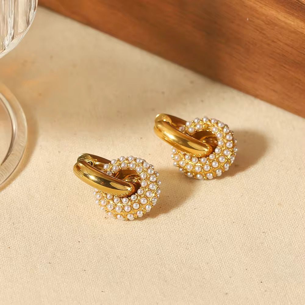 SJ 478- Luxury pearly zircon hoops -18k Gold PVD plated stainless steel - Anti tarnish