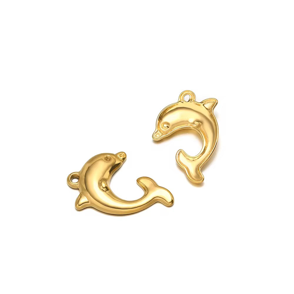 SS 1242 Dolphin Charm 18K Gold PVD plated 316 stainless steel ( 1 piece ) Anti tarnish ( 15:21 mm )