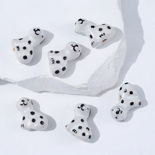 BBB 302 (c) White Dalmation Ceramic Bead ( 1 pc ) Porcelian Ceramic ( 18:15 mm )