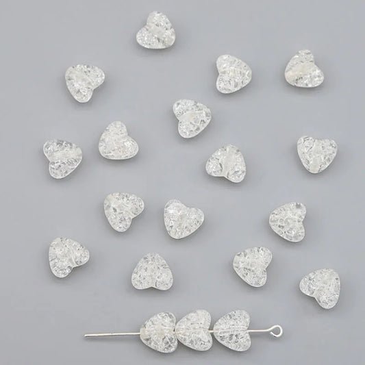 BBB 194 (G) White perforated heart ( 1 pc )