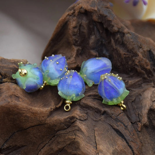 BBB 119 (A)Blue Rose charm ( 1 pc ) Anti tarnish