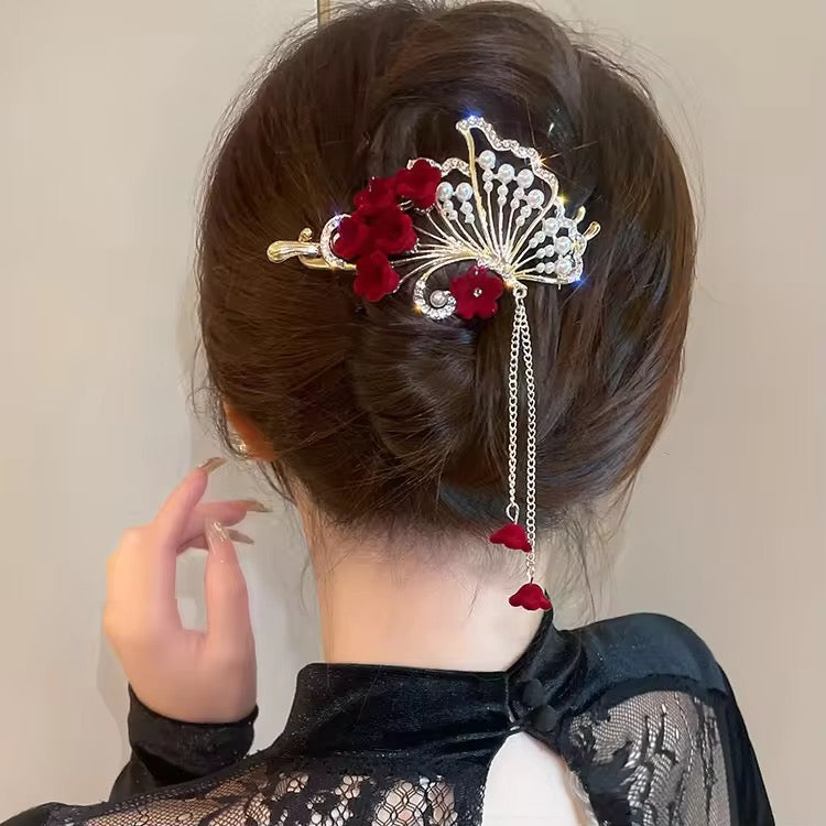 HA 41 Chinese Rhinestone Pearl Metal Hair Clip with Dangling drop( 1 pc )