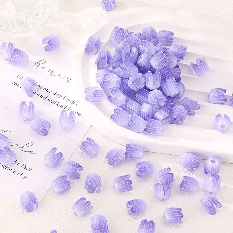 AC 2028 tulip flower bud shiny Acrylic bead ( 1 pc )