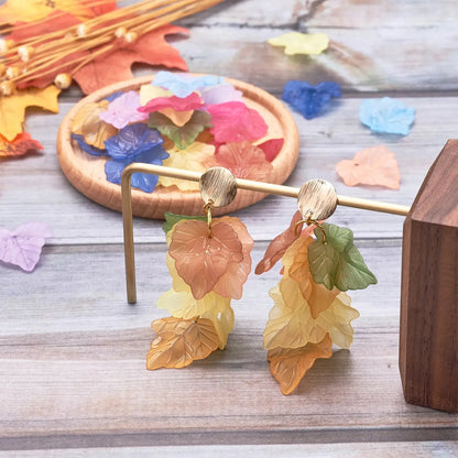 AB81 Maple leaf frosted Acrylic bead ( 1 pc )