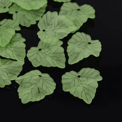 BBB 165 (D) light green Maple leaf frosted Acrylic bead ( 1 pc )