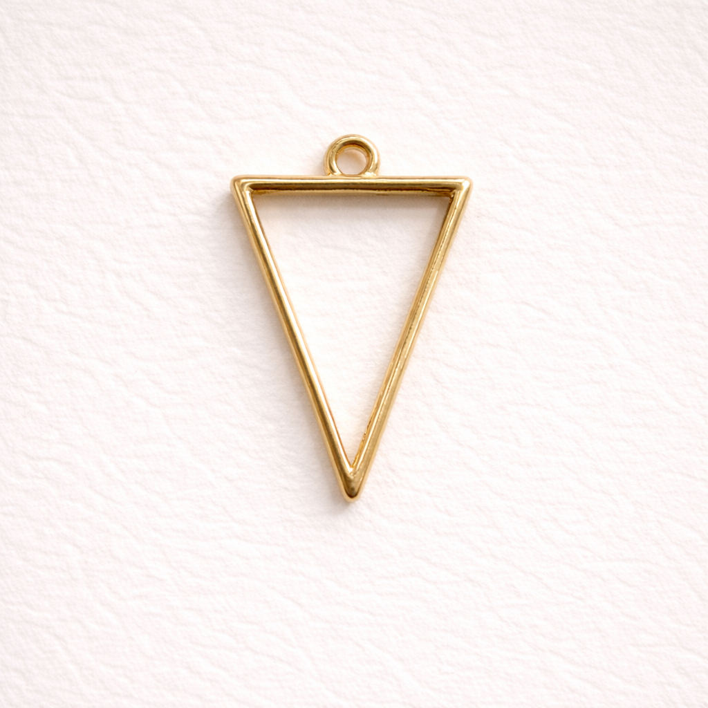 BBB 347 (j) Triangle Bezel Alloy Premium ( 1 pc ) Anti Tarnish ( 20*35 mm )