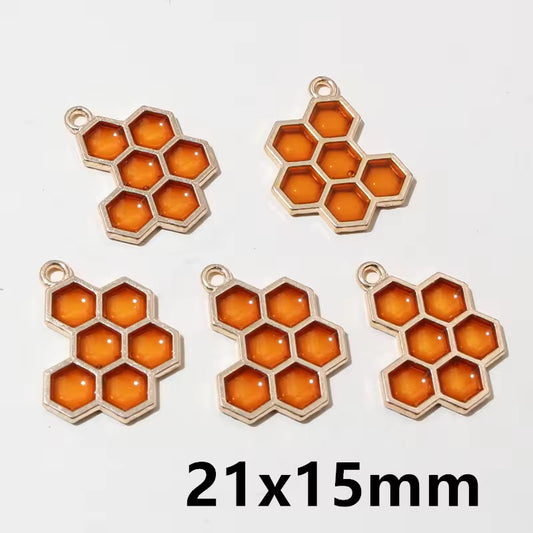 BBB 427 (b) Honey comb Summer Enamel Charm ( 1 pc ) High Quality Shine