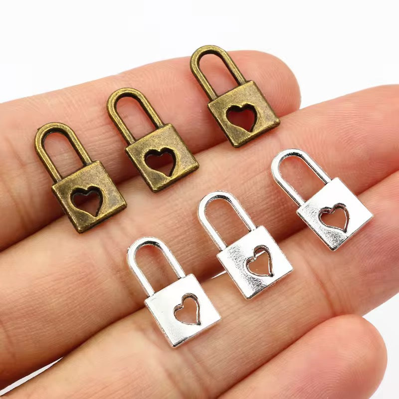 MC01D lock Metal Charm ( 1 pc ) High Quality Shine