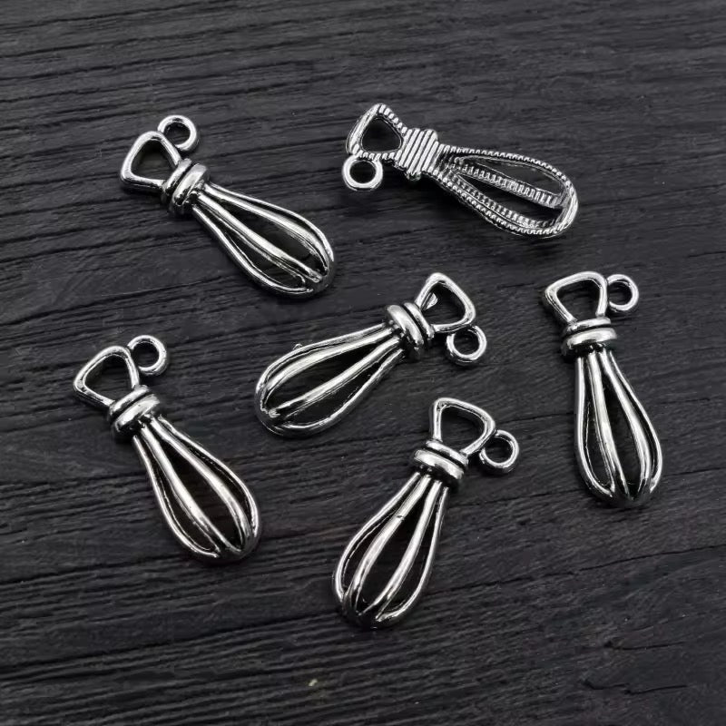 MC01E Egg Beater Metal Charm ( 1 pc ) High Quality Shine