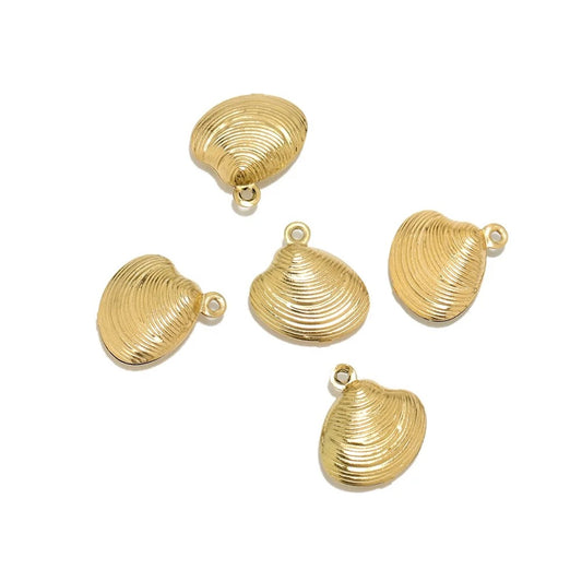 SC01I sea shell charm 18k gold PVD 316 stainless steel ( 1 pc ) anti tarnish