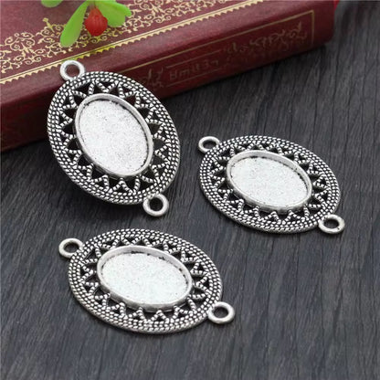 CB01B Oval Antique Cabochon pendant ( 1 pc ) tarnish resistant