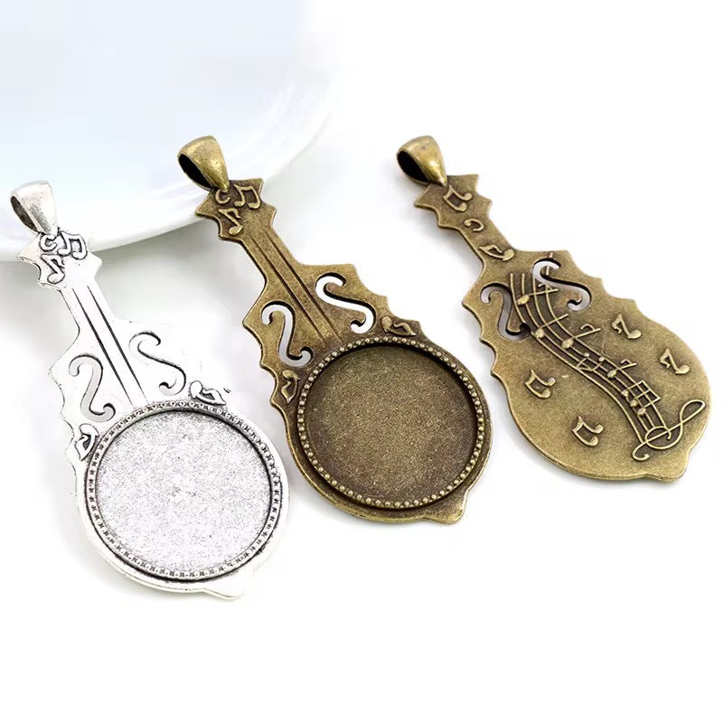 CB01D Guitar Antique Cabochon pendant ( 1 pc ) tarnish resistant