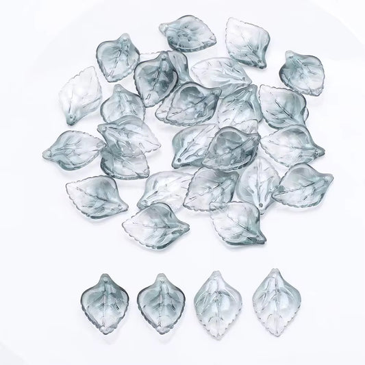 BBB 209 (a) Greyish Black Gradient Ovate Leaf glass bead ( 1 pc ) ( 16:23 mm )
