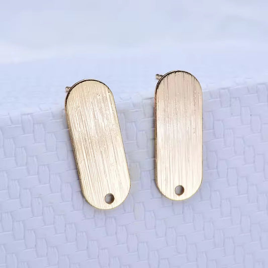 GP 2318 Brushed oval 18k gold plated stud ( 2 pc ) Anti tarnish