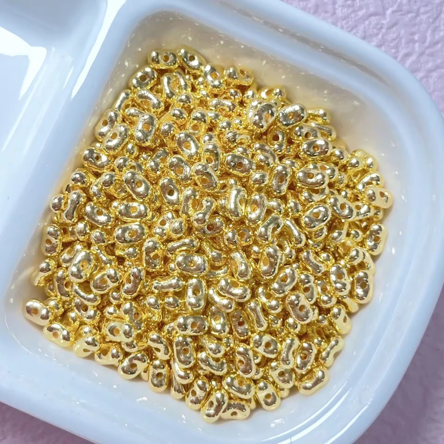 BBB 325 (n) Gold Peanut Shiny Bead ( 1 pc ) UV Plated Acrylic ( 4*6 mm )