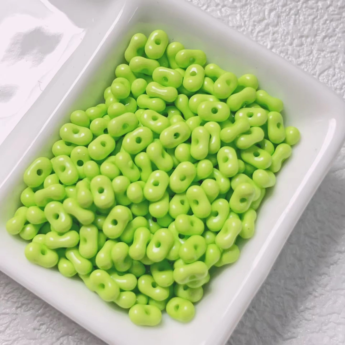 BBB 325 (p) Pista green Peanut Shiny Bead ( 1 pc ) UV Plated Acrylic ( 4*6 mm )