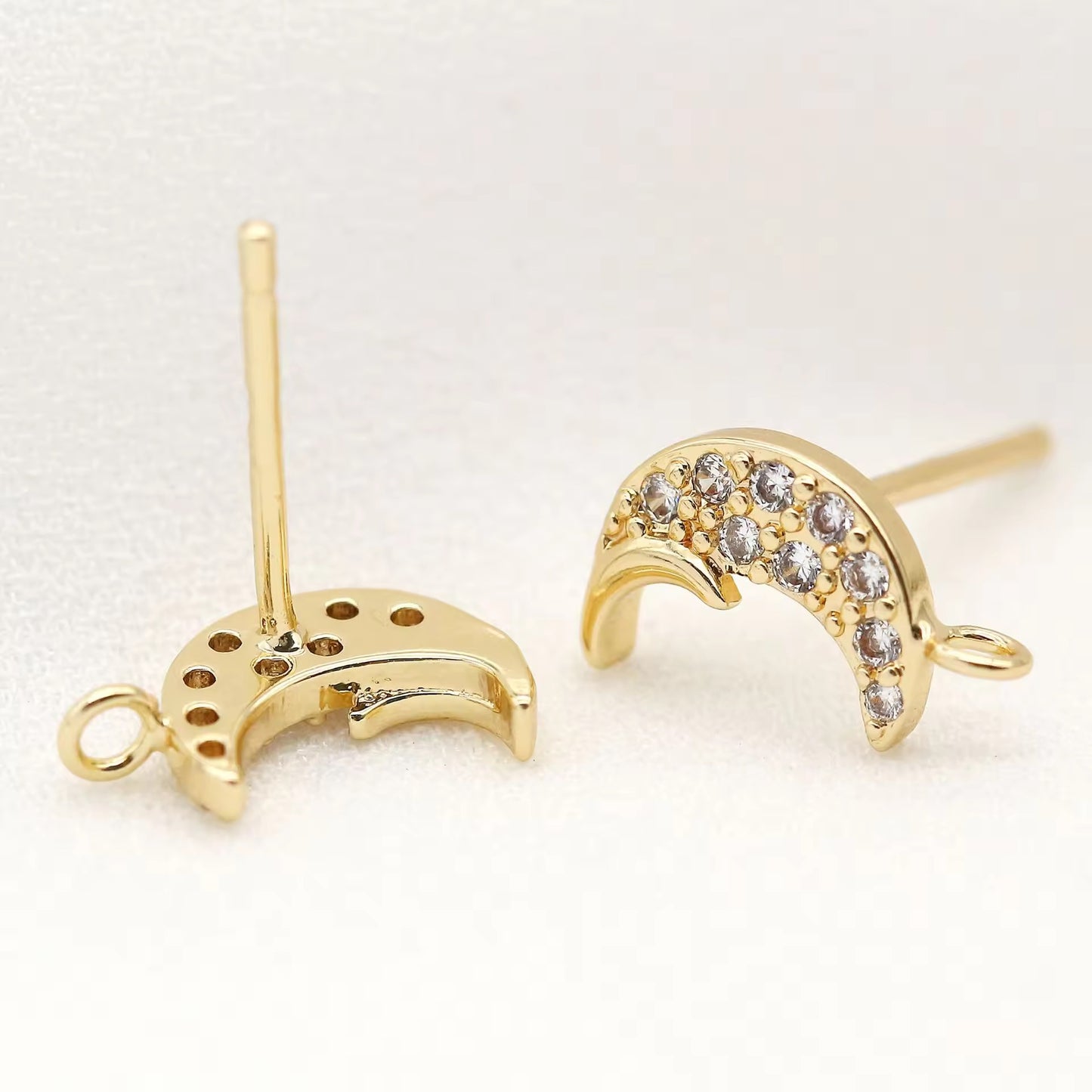 CZ 2331 Moon Zircon stud 18k gold plated ( 2 pc ) - anti tarnish