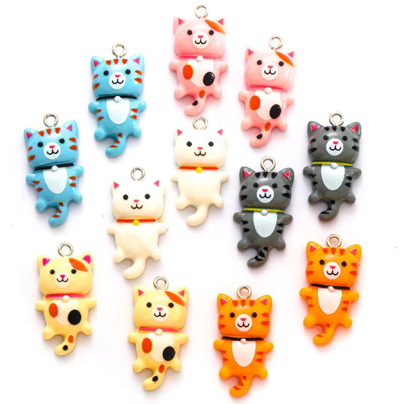 BRC 007 Cute Cat resin miniature figurine with hook ( 1 pc )