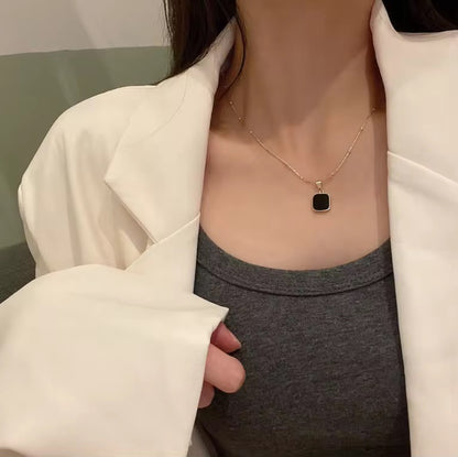 NSJ02D Unisex square modern necklace- 18k Gold PVD plated 316 stainless steel - Anti tarnish