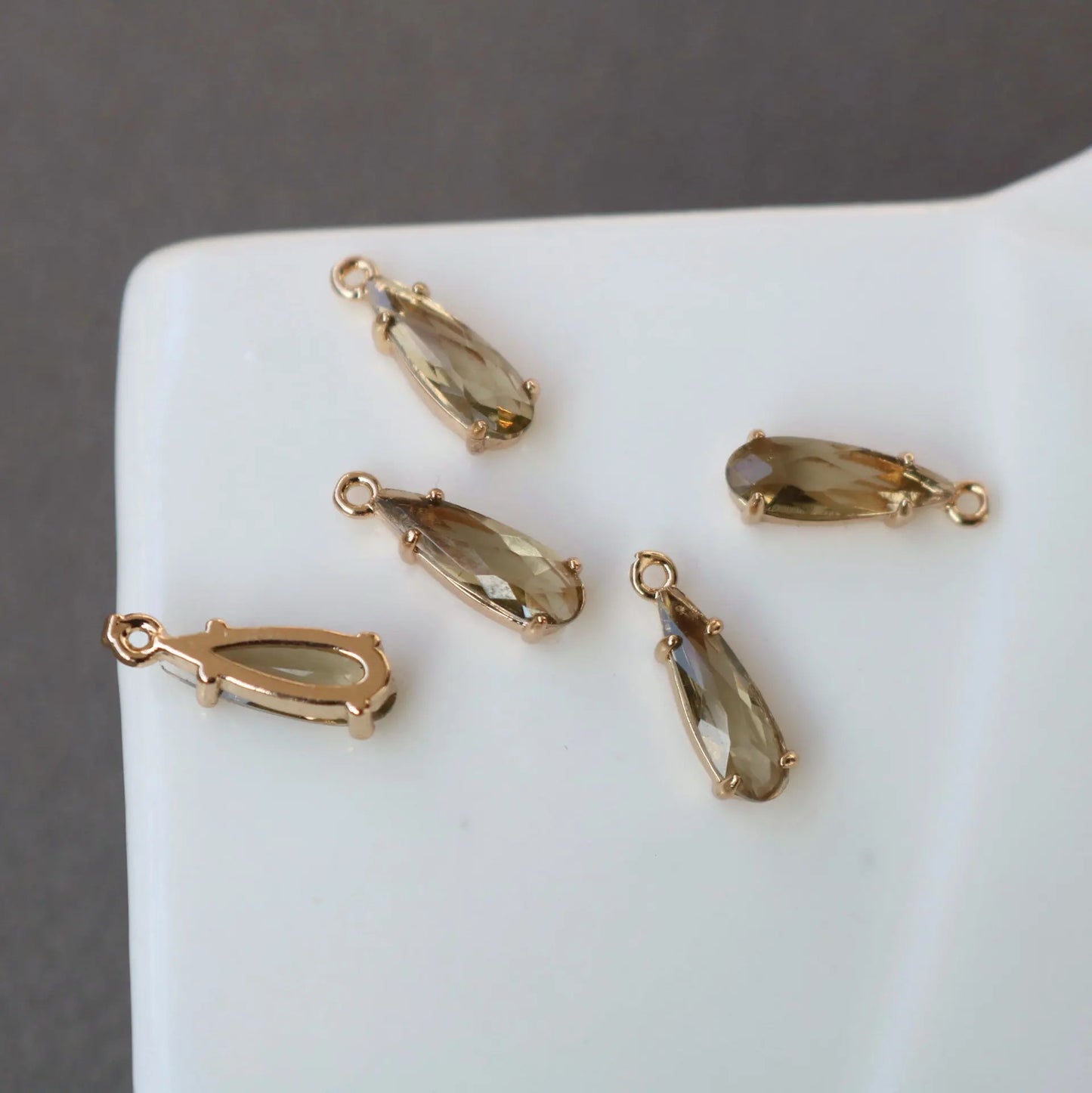 GP 1515 Crystal glass teardrop 14k gold plated charm ( 1 pc ) - anti tarnish