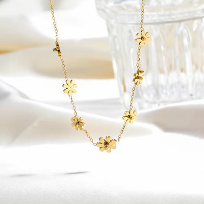 NSJ03D Daisy Modern chic Necklace - 18k gold plated stainless steel - Anti tarnish - Wholesale