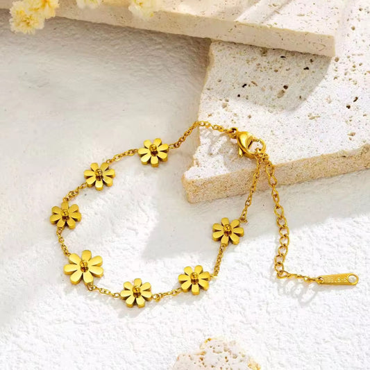 SS 271 Daisy Modern Bracelet - 18k gold PVD plated stainless steel - Anti tarnish - Wholesale