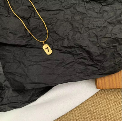 NSJ04B lucky Number 7 Necklace - 18k gold PVD plated 316 stainless steel - Anti tarnish