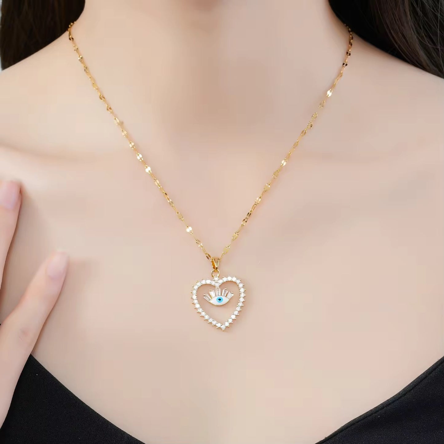 SS 284 Gold Heart zircon Evil eye Necklace - 18k gold PVD plated stainless steel - Anti tarnish - Wholesale