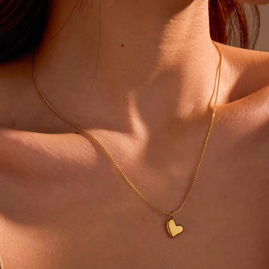 SJ 325 Heart Modern Necklace - 18k gold PVD plated stainless steel - Anti tarnish - Wholesale