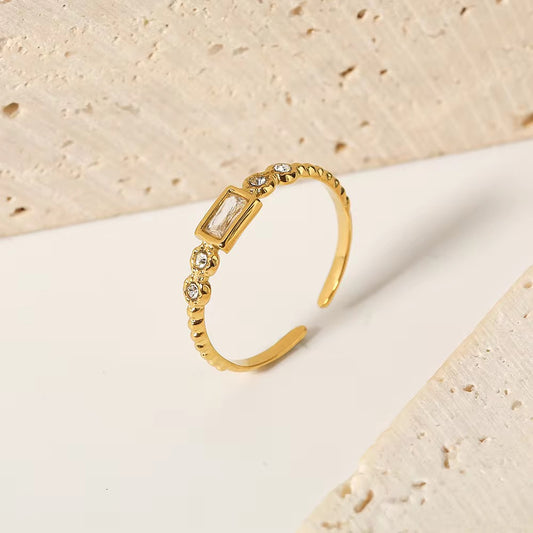 SJ 328 Dainty Zircon Ring Adjustable - 18k gold PVD plated stainless steel - Anti tarnish - Wholesale