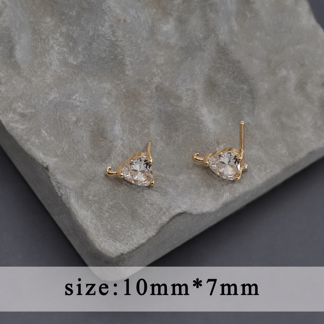 SS 3209 Heart zircon gold plated stud ( 2 pc ) anti tarnish