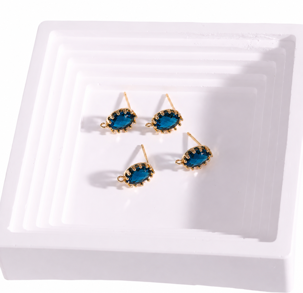 SS 3210 Sea Blue Oval zircon gold plated stud ( 2 pc ) anti tarnish