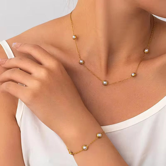 SJ 348 Dainty Pearl Necklace - 18k gold plated stainless steel - Anti tarnish - Wholesale
