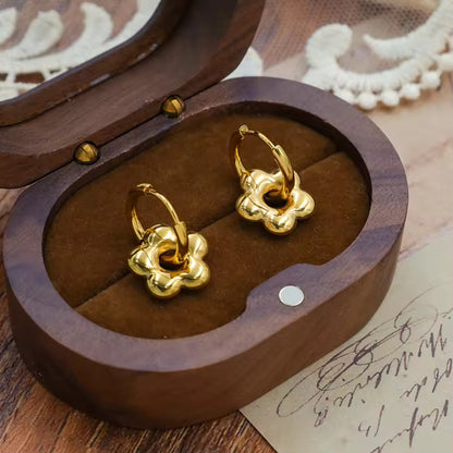 ESJ14B Flower Hoop Earrings - 18k gold PVD plated 316 stainless steel - Anti tarnish