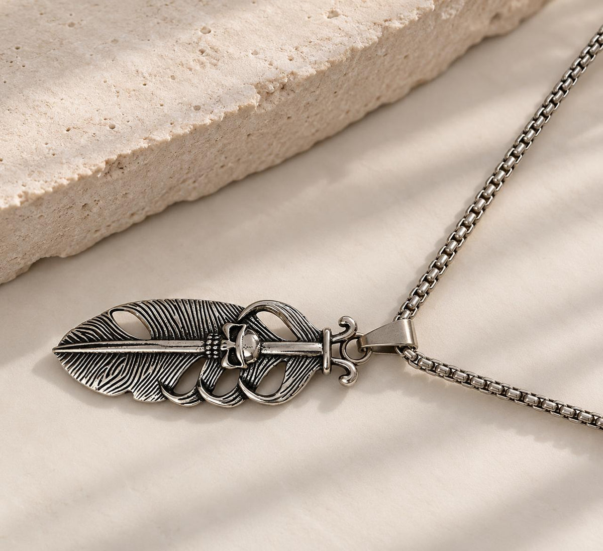 MEJ02D Necklace - Silver PVD plated