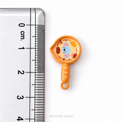 APC04S Little Chef's Pan 3D Charm ( 1 PC ) Premium Alloy Printed