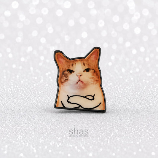 EP08 Judgy Cat Enamel Pin Badge ( 1 pc ) Imported Premium Quality