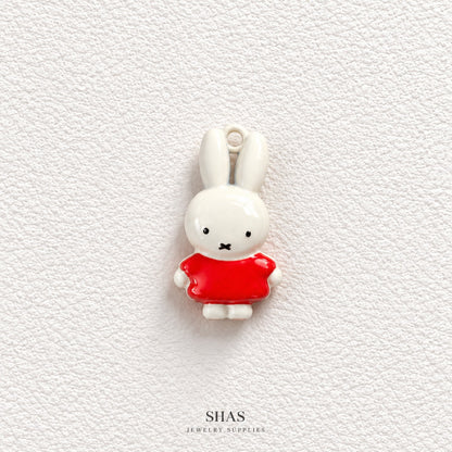 APC04Q Miffy Bunny 3D Charm ( 1 PC ) Premium Alloy Printed