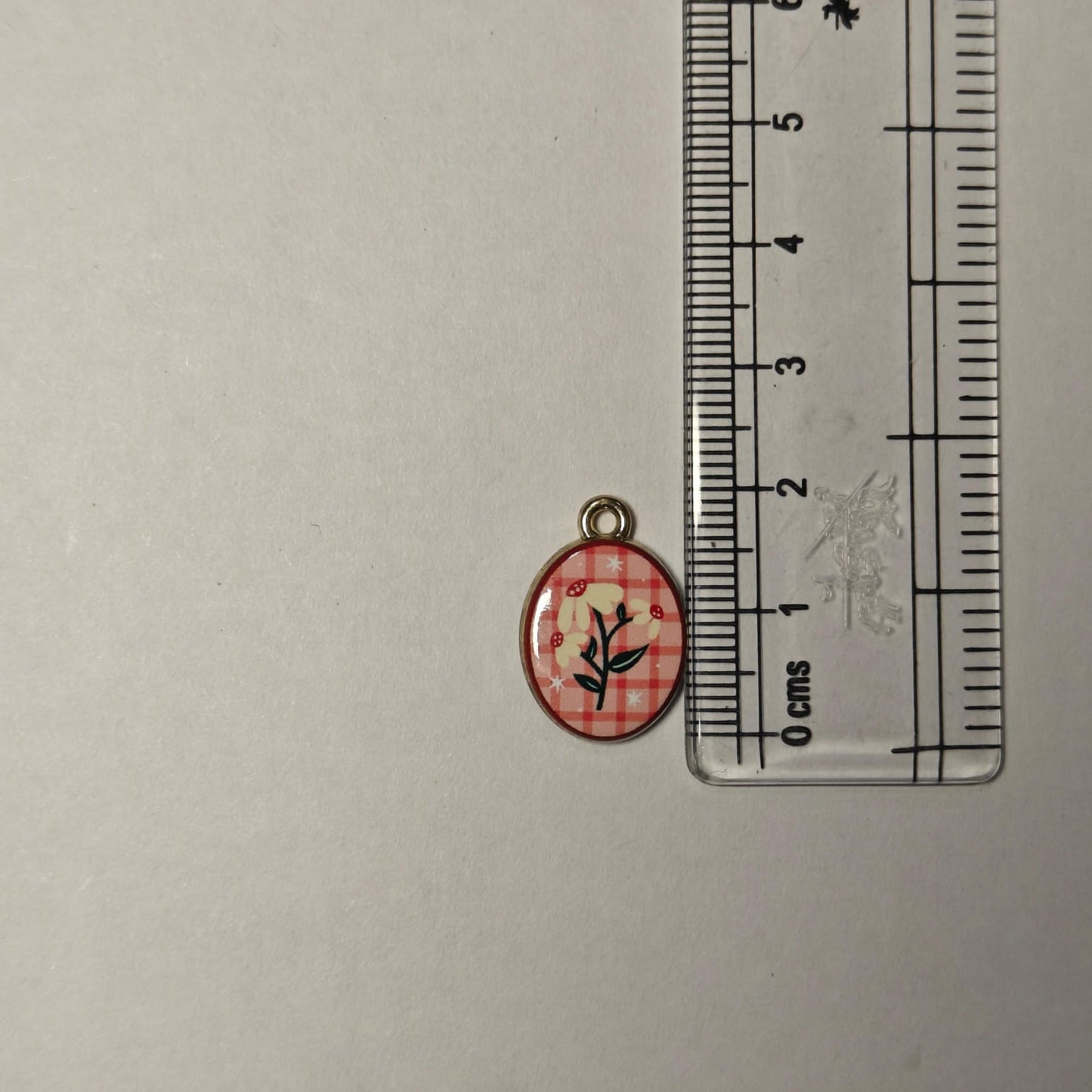 APC01F Pink Gingham Flower Alloy Printed Charm ( 1 PC )