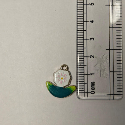 APC01Q White Flower Alloy Printed Charm ( 1 PC )