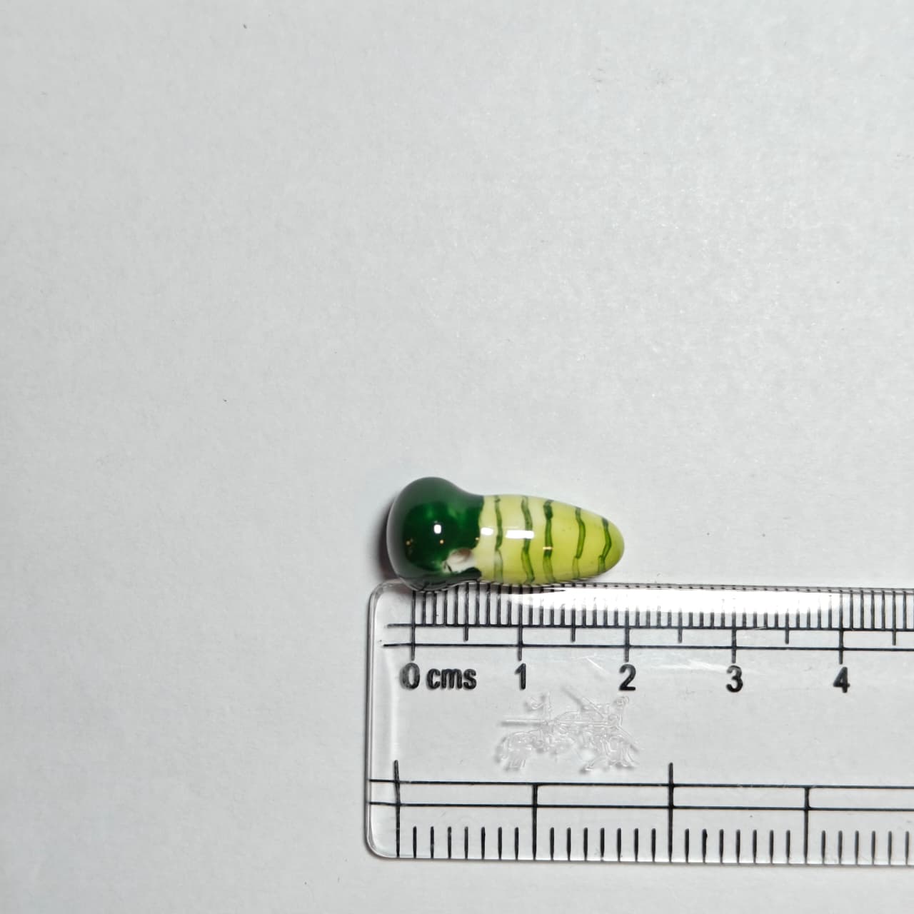 PCB02J Green Radish Ceramic Bead ( 1 pc ) Porcelian Ceramic