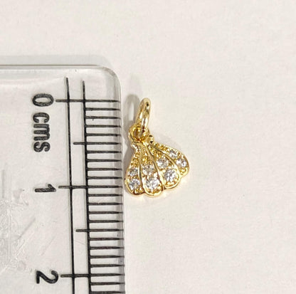 GPC18R Sea Shell Zircon Charm ( 1 PC ) Premium Plated