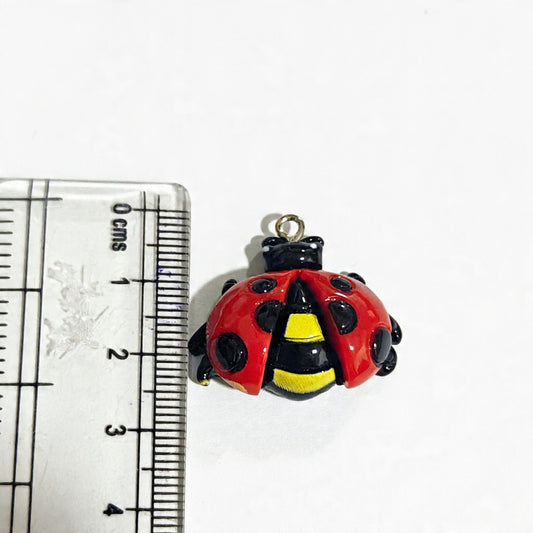 RM01C Lady Bug Resin Charm ( 1 PC )