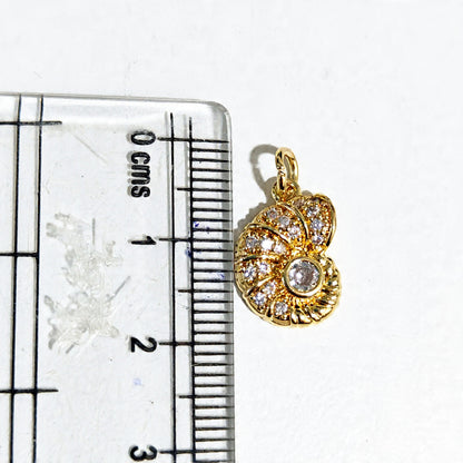 GPC20U Sea Conch Shell Zircon Pendant Charm ( 1 PC ) Premium Plated